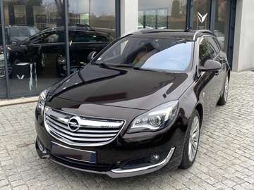 Sports Tourer 2.0 Turbo 4x4 OPC Line