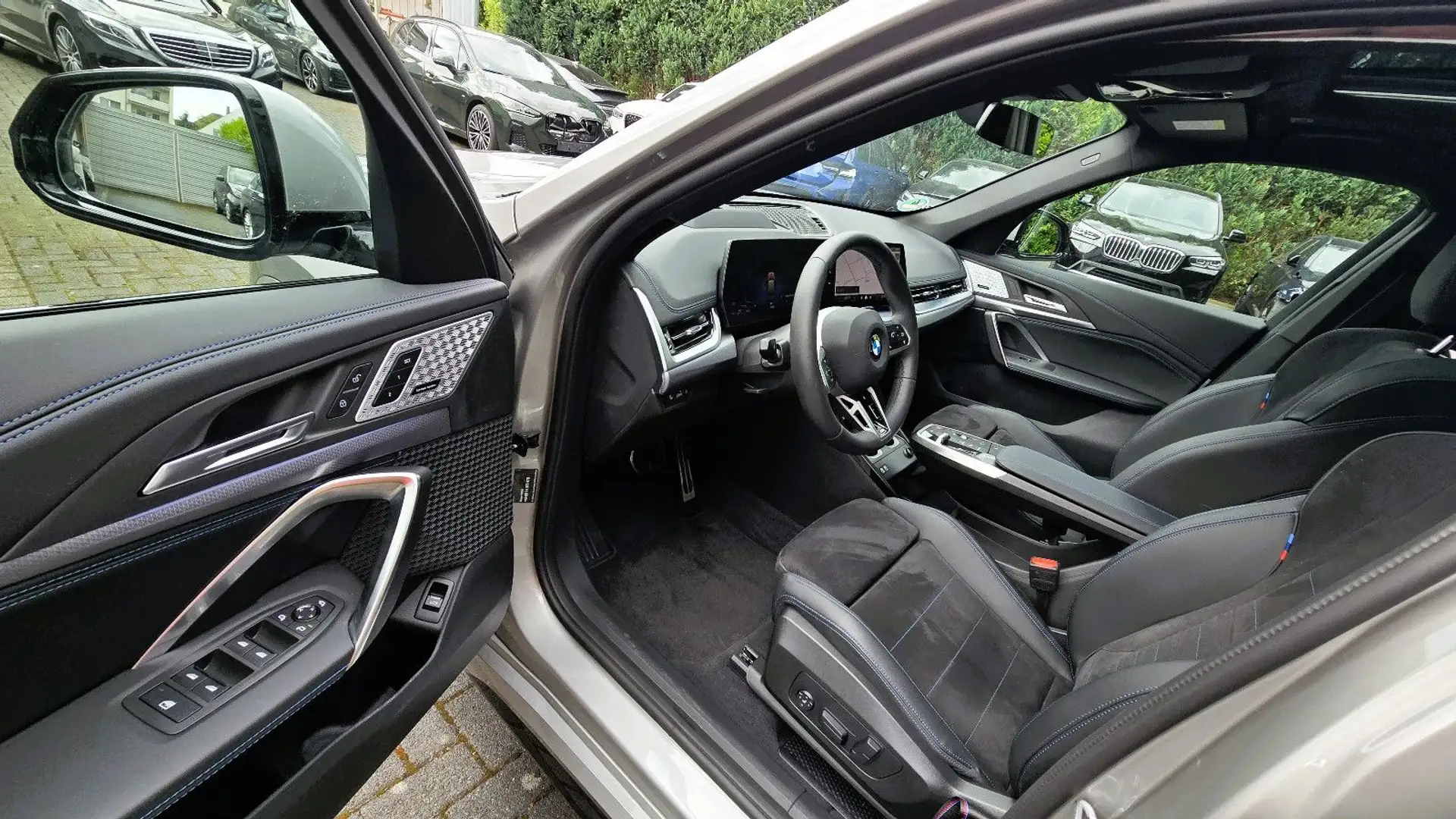 BMW X1 23 d xDr M Sport 360° Memory Harman HUD Panor Grigio - 2