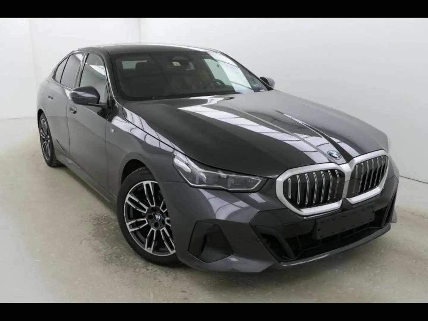BMW 520 New|Msport|HUD|H&K|TH Grijs - 2