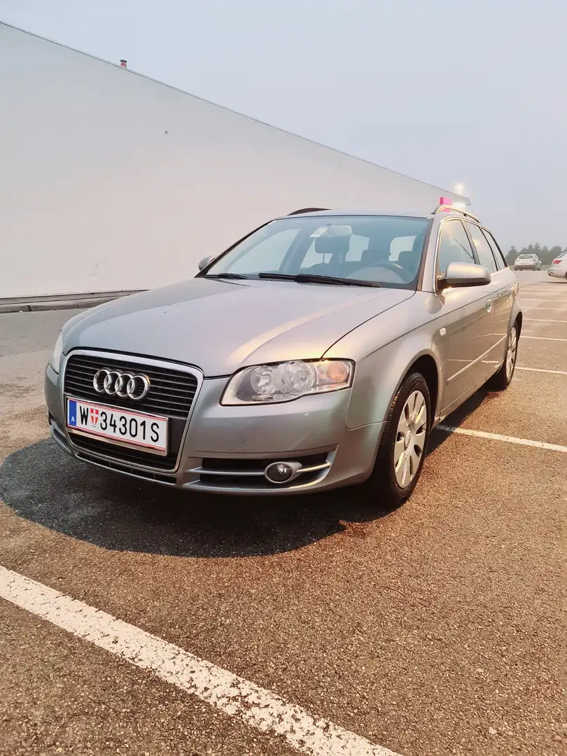 Audi A4 Avant 1,9 Komfort TDI DPF Edition - 1