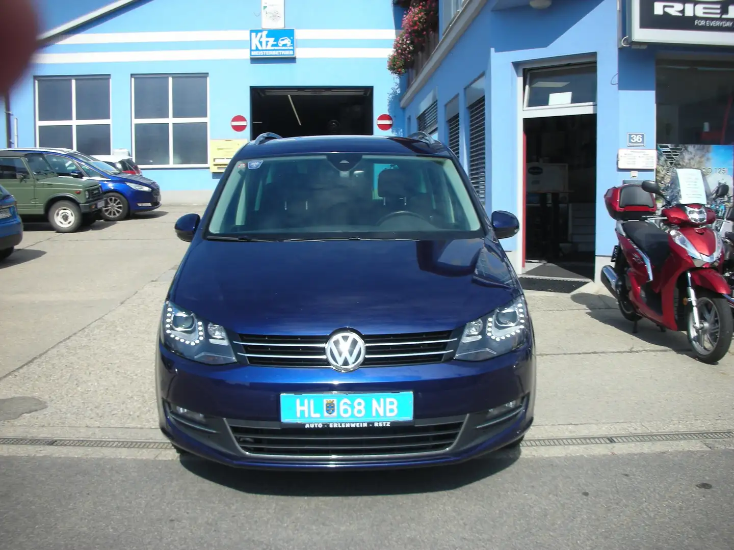 Volkswagen Sharan Sharan Business+ SCR 2,0 TDI DSG VERKAUFT !!! Blau - 2