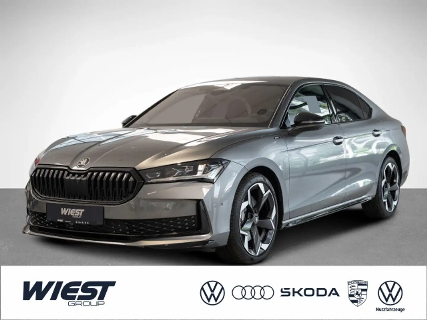 Skoda Superb 2.0 TSI Sportline Grau - 1