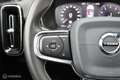 Volvo XC40 1.5 T3 R-Design / Pano / Navi / Stoelverwarming Noir - thumbnail 17