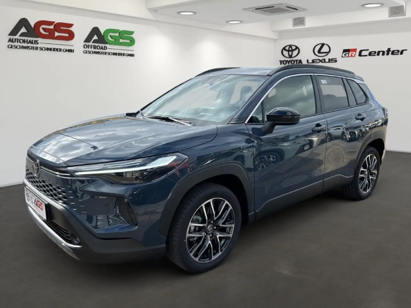 Toyota Corolla Cross 2,0L Hybrid Teamplayer 4X2 Grau - 1