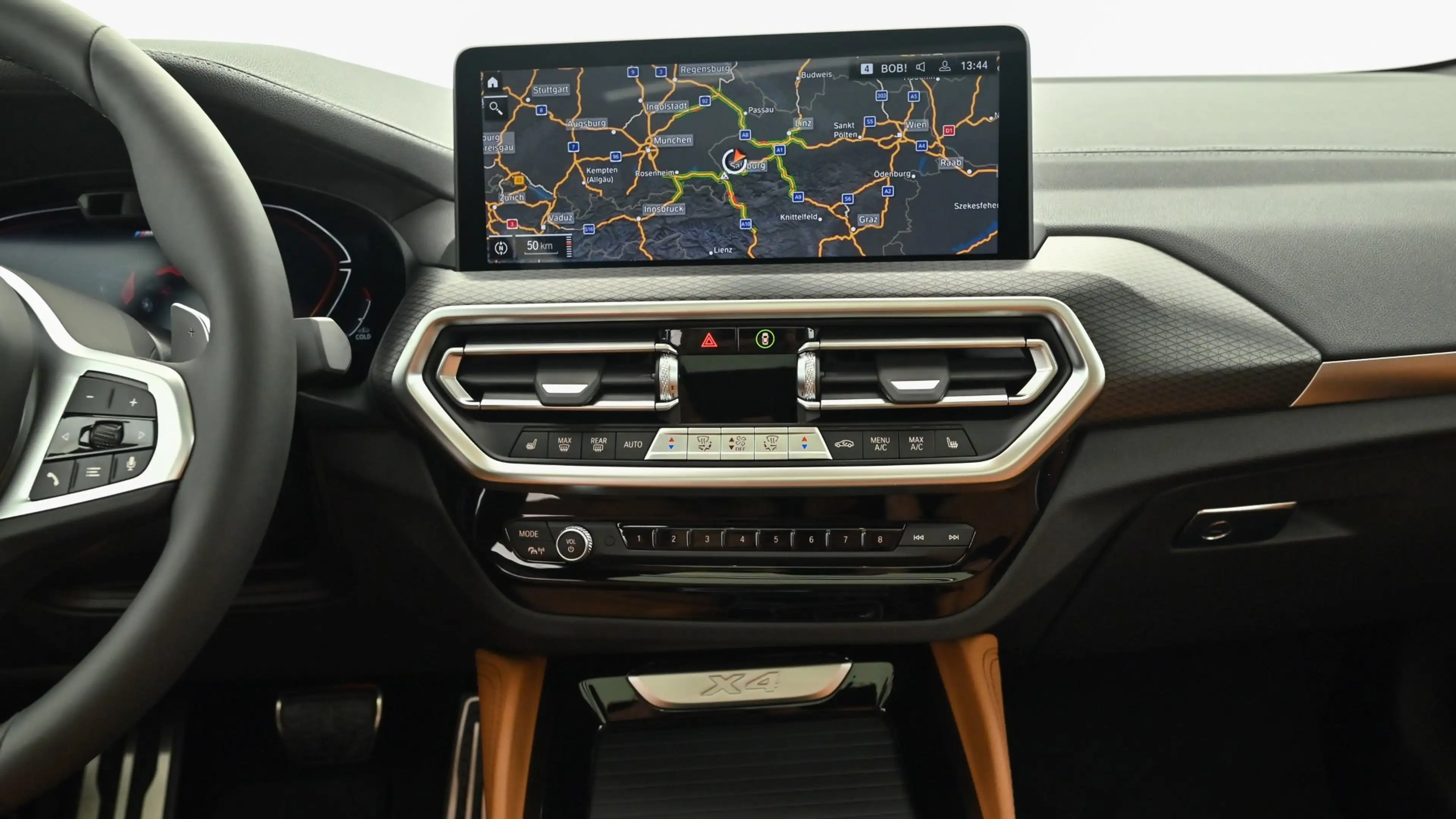 BMW X4 xDrive 20d — photo 12