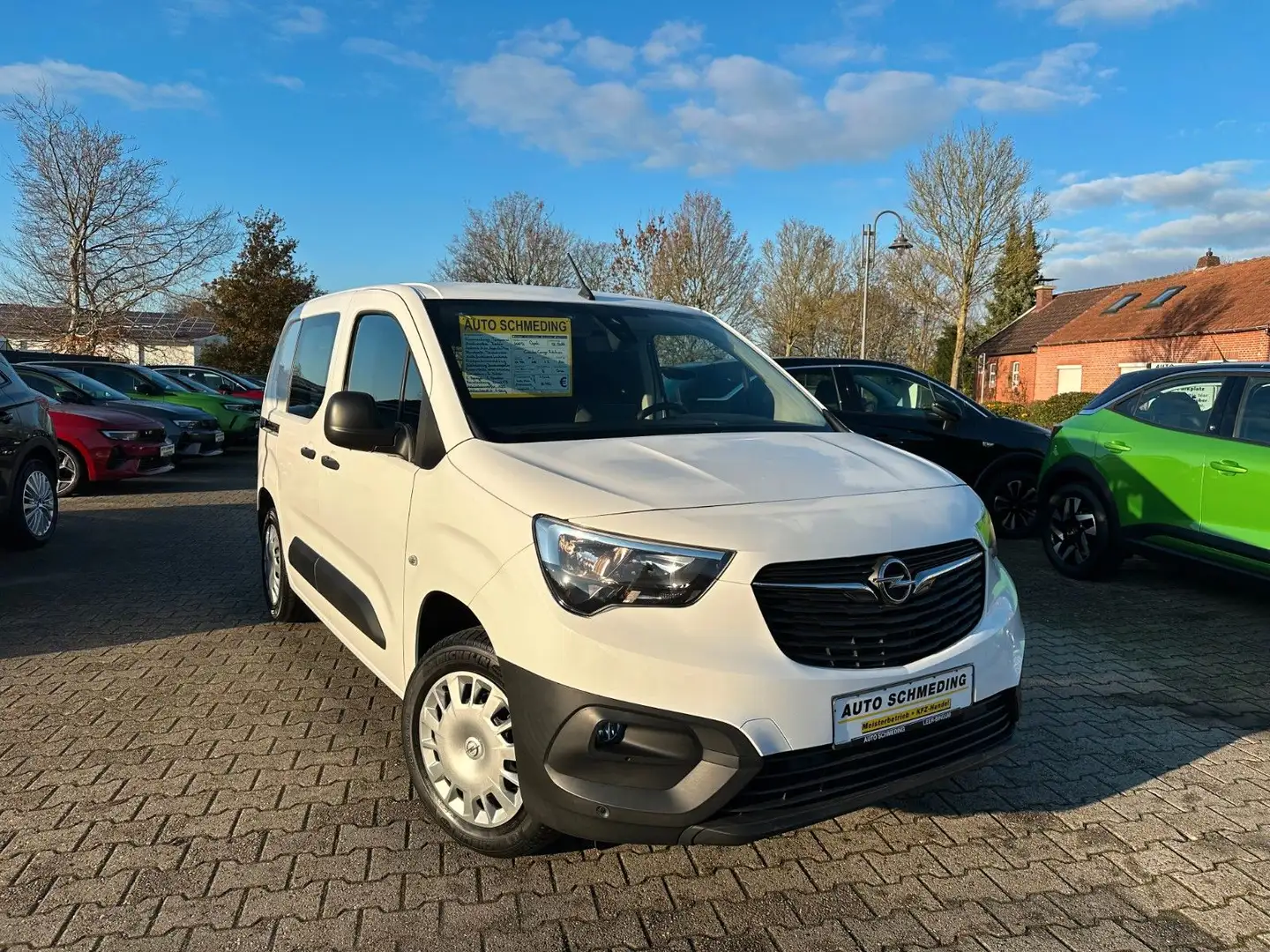 Opel Combo Cargo 1.2 13tkm/Sitzhzg./AHK/Tempomat Weiß - 1