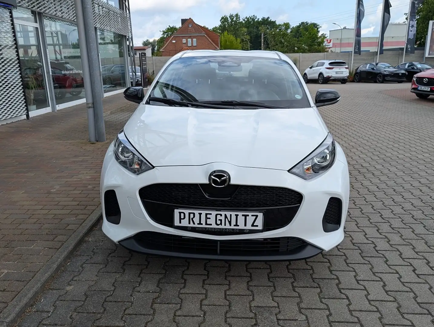 Mazda 2 Hybrid 1.5L Hybrid VVT-i 116 CVT FWD Prime-Line Weiß - 2