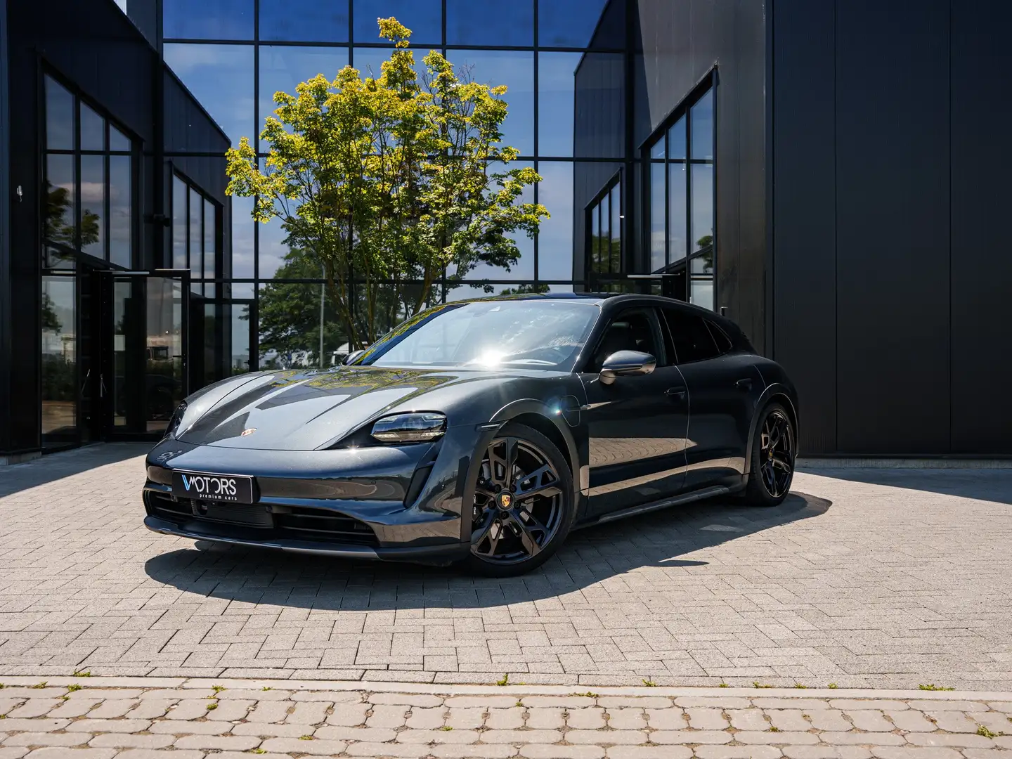 Porsche Taycan Cross Turismo 93.4 kWh 4S - Bose - 360° - ACC Gris - 1