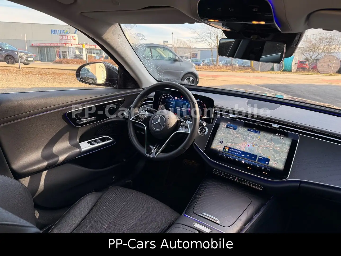 Mercedes-Benz E 200 T AVA*PANO*LED*Kamera*Distronic*SHZ*MY2024 Noir - 2