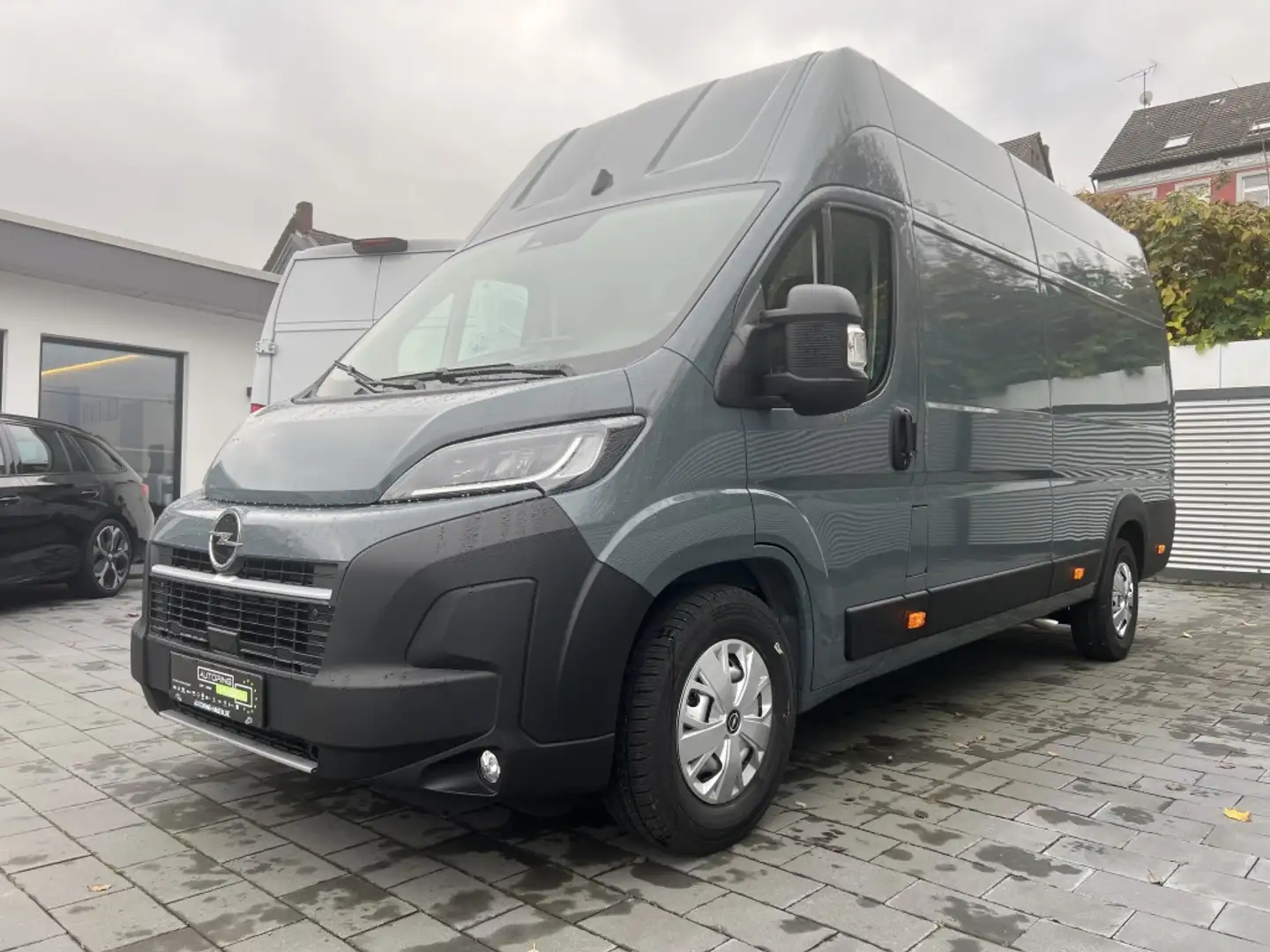 Opel Movano 180 L4H3 Maxi Automatik Extra Hoch+Lang Grijs - 1