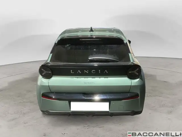 Lancia Ypsilon view 3