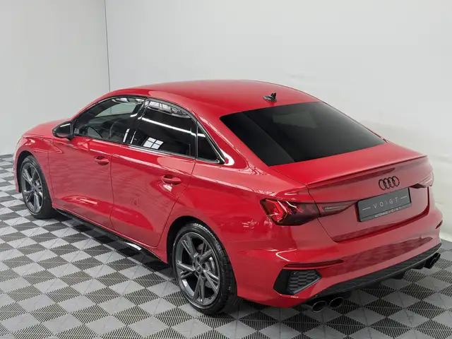 Audi S3 view 3