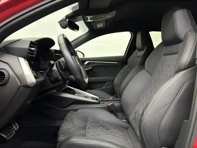 Audi S3 view 8