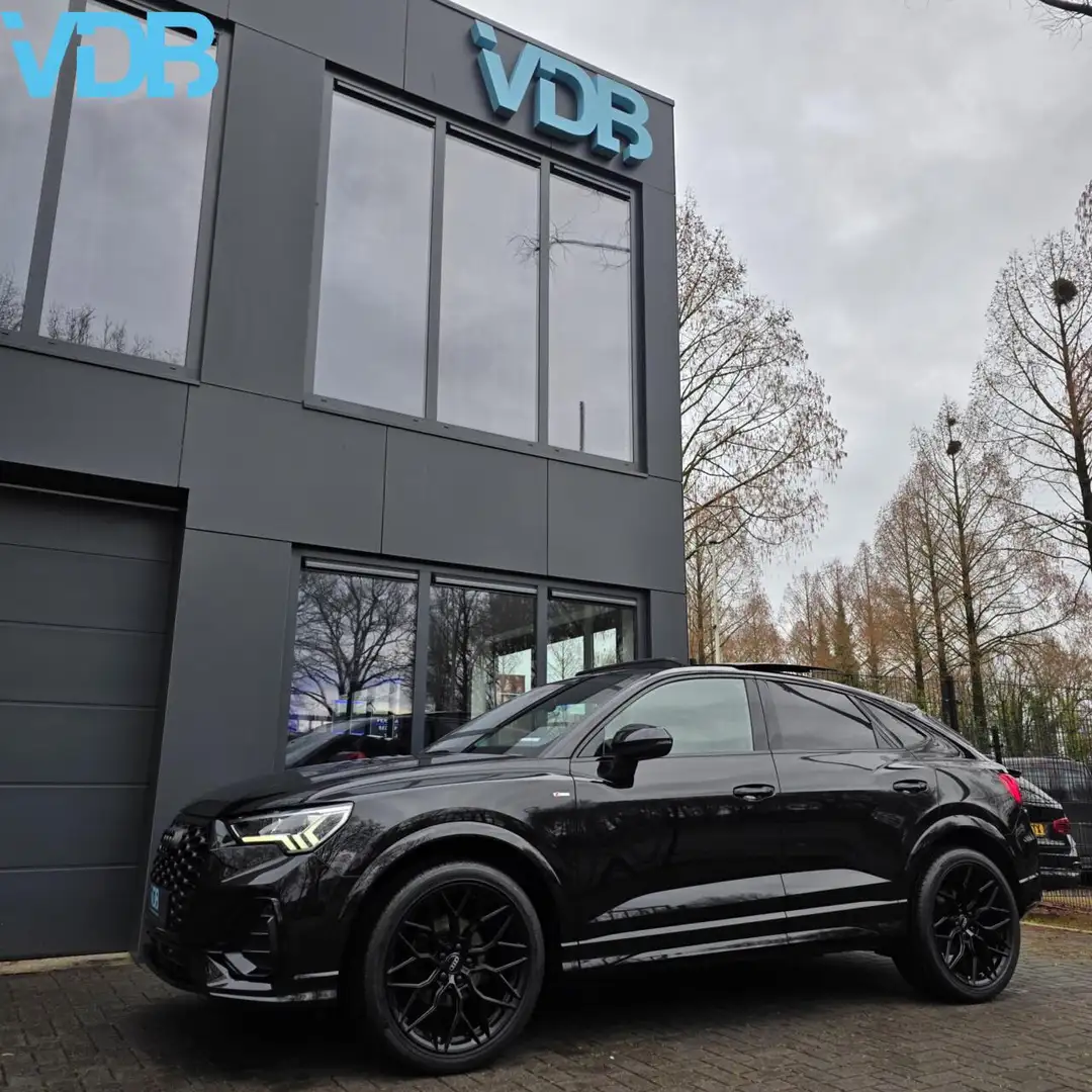 Audi Q3 Sportback 35 TFSI S-Line BLACK EDITION PANO LEDER Noir - 2