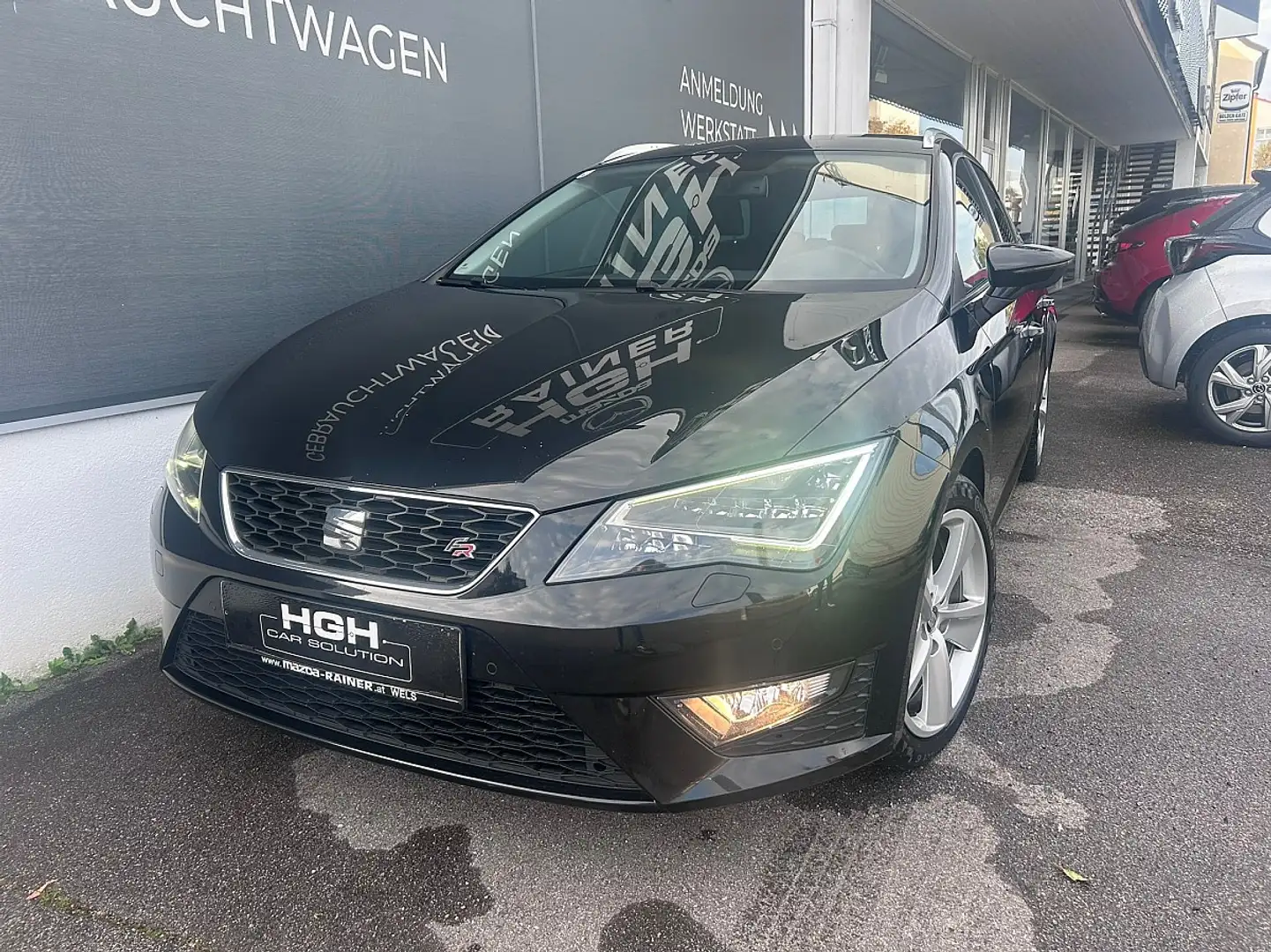SEAT Leon ST FR 2,0 TDI / LED / NAVI Schwarz - 1