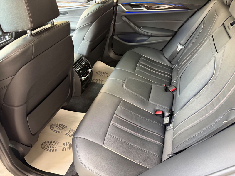 BMW 530 i Lim Luxury LASER/HeadUP/ACC/GSD/360°Kam — photo 9