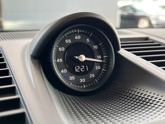 Porsche Panamera view 15