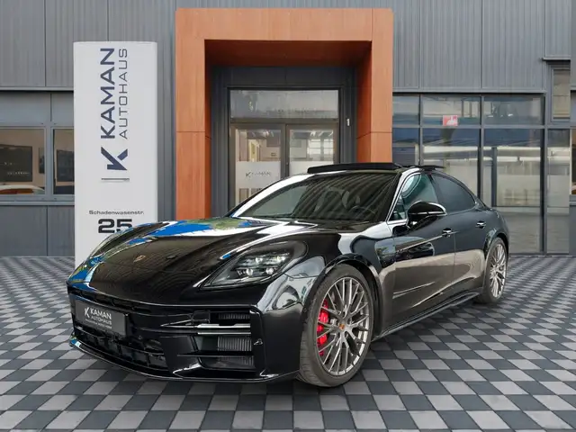 Porsche Panamera view 2