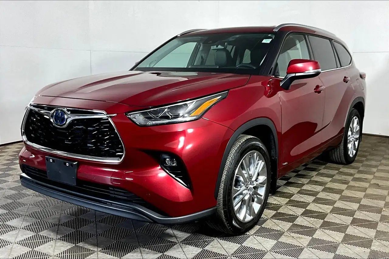 2024 Toyota Highlander