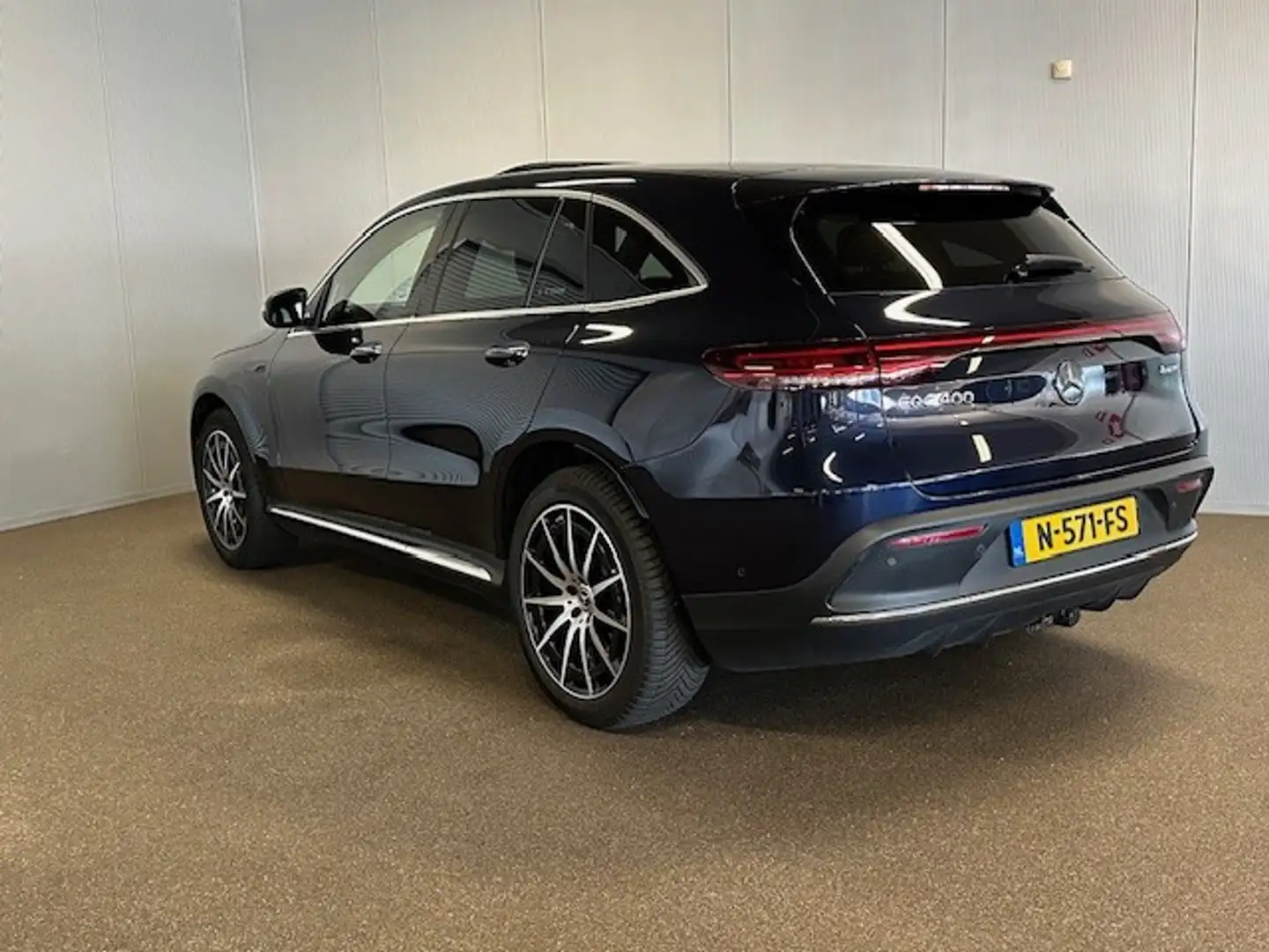 Mercedes-Benz EQC 400 4 Matic 80 kWh AMG STYLING-SCHUIFDAK-TREKHAAK-HEAD Albastru - 2
