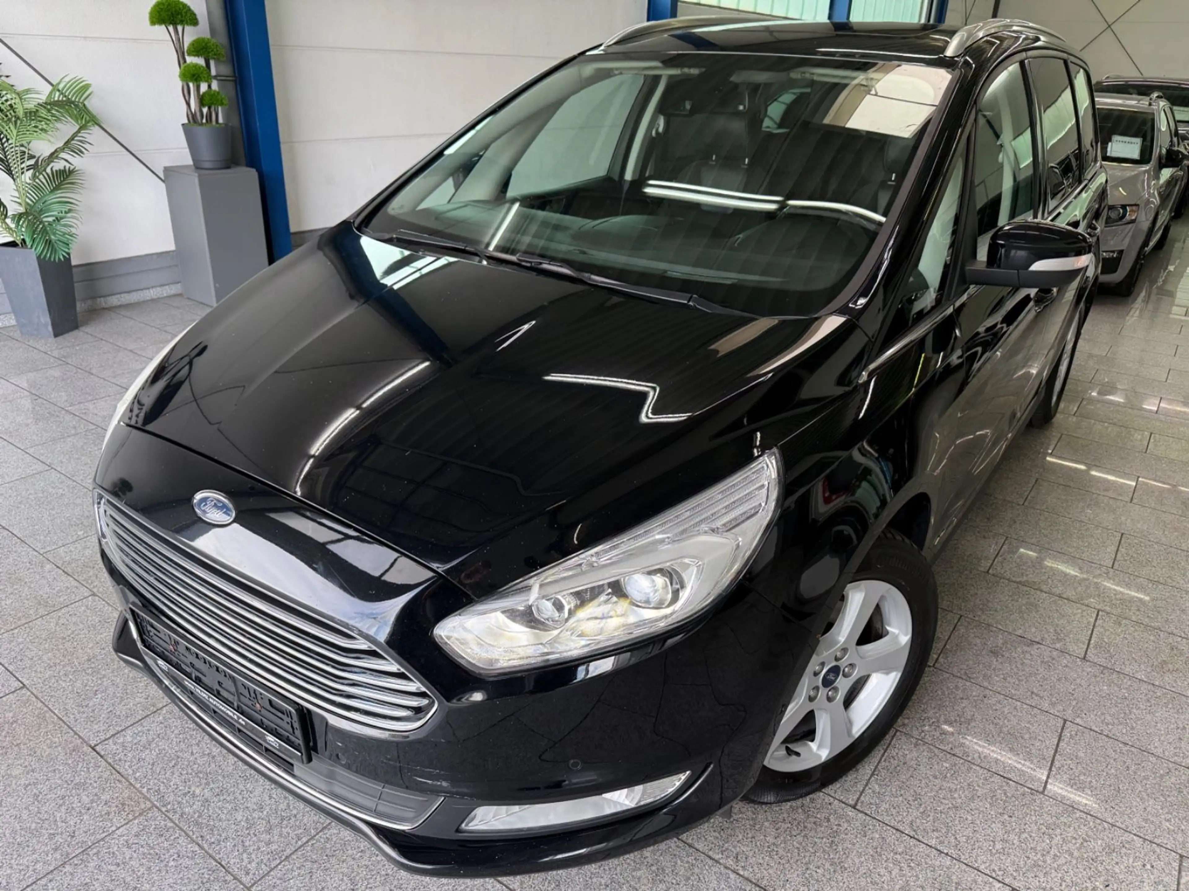 Ford Galaxy 2.0 TDCI*7-S*TITN*AWD*AUT*PAN*CAM*ZHNR-NE