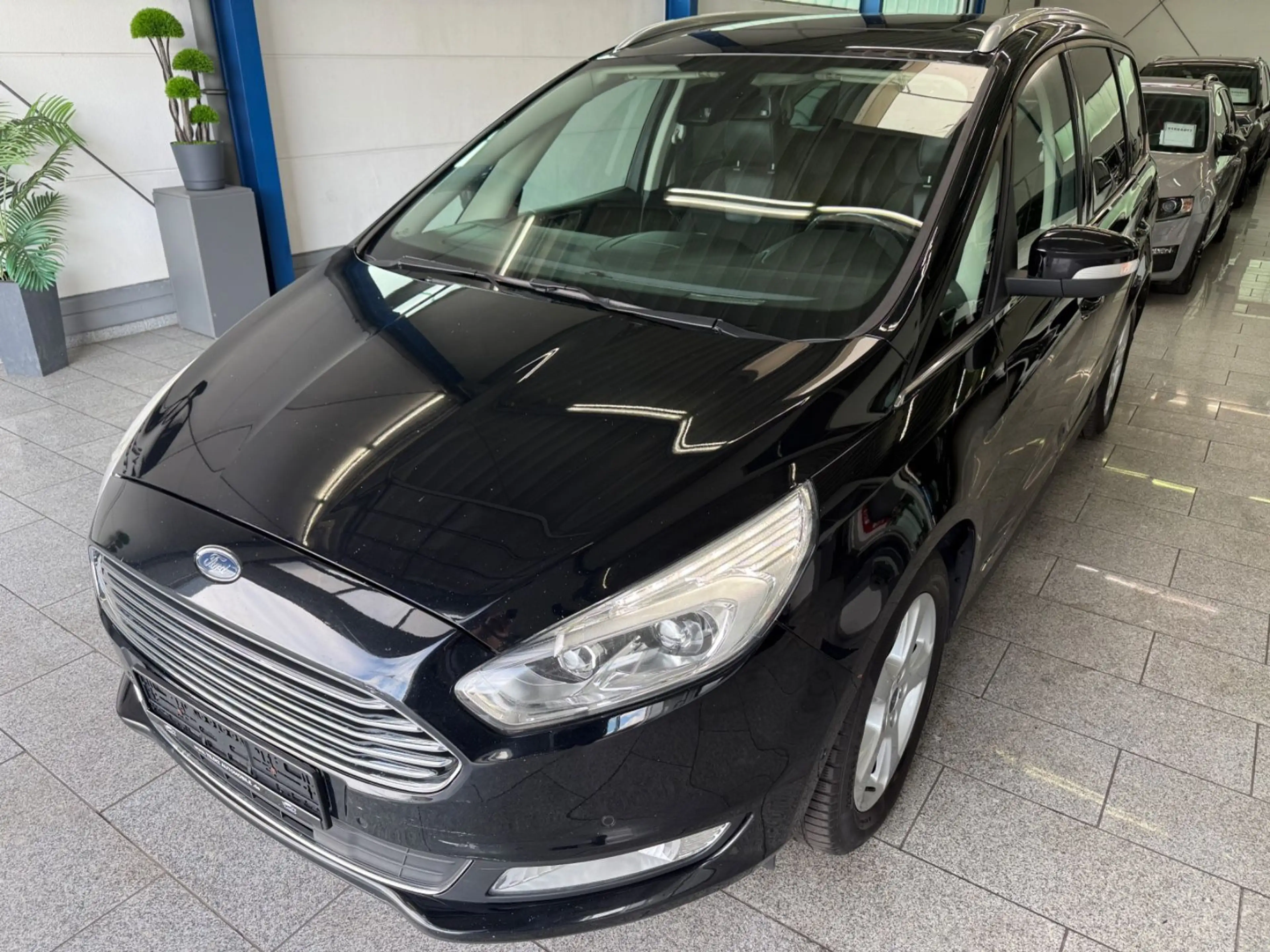 Ford Galaxy 2.0 TDCI*7-S*TITN*AWD*AUT*PAN*CAM*ZHNR-NE — photo 2