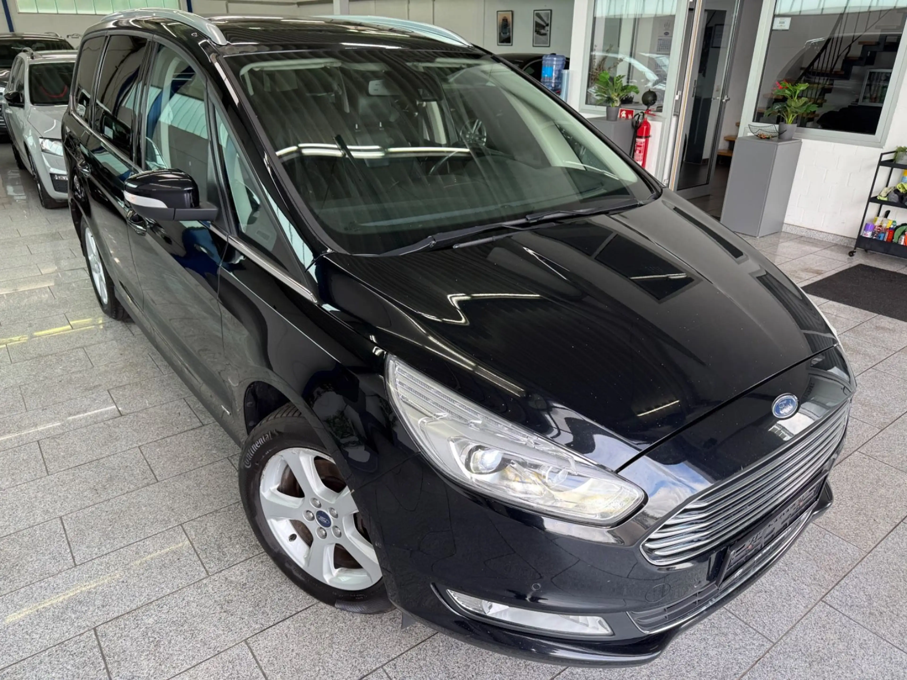 Ford Galaxy 2.0 TDCI*7-S*TITN*AWD*AUT*PAN*CAM*ZHNR-NE — photo 4