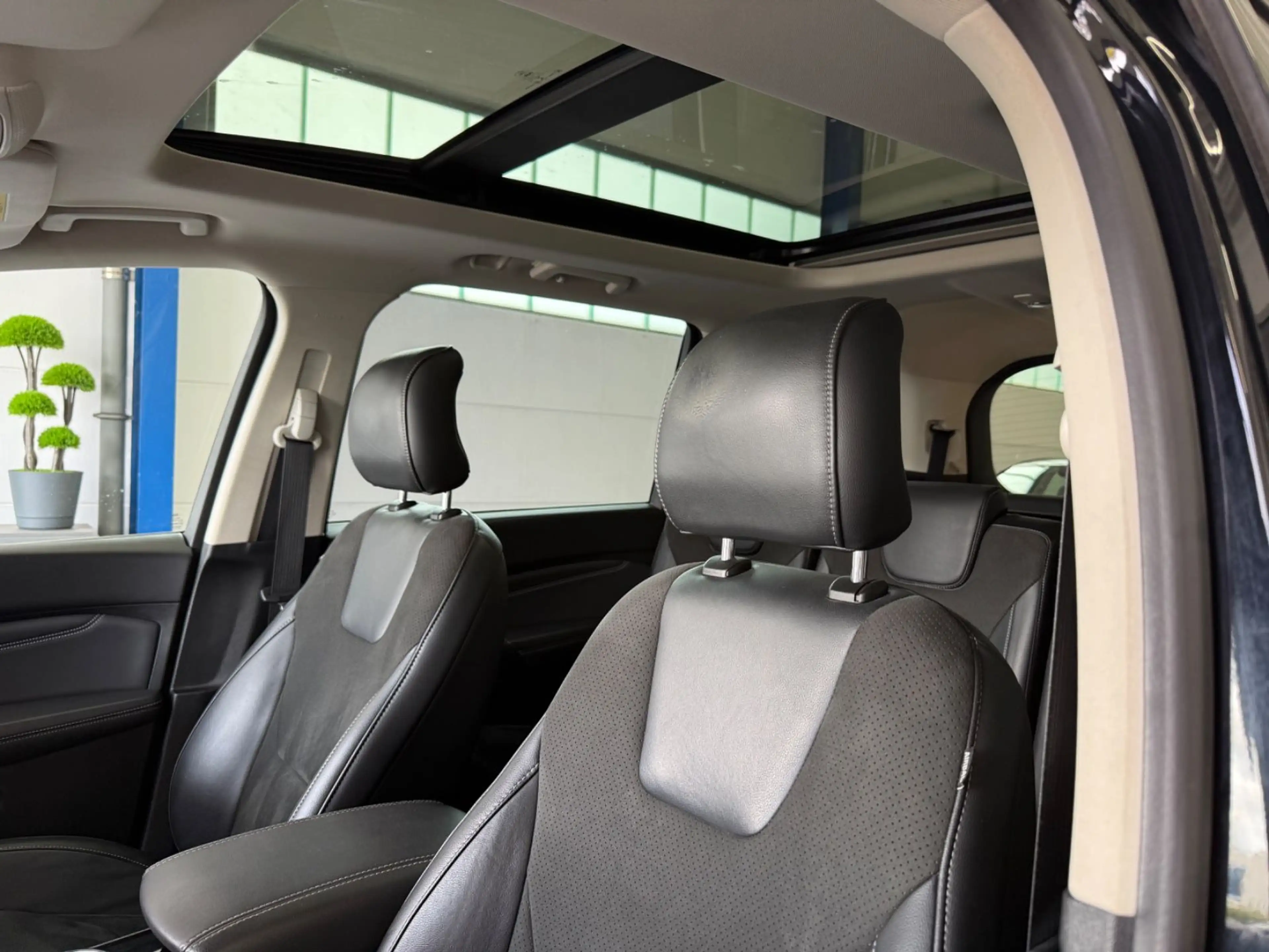 Ford Galaxy 2.0 TDCI*7-S*TITN*AWD*AUT*PAN*CAM*ZHNR-NE — photo 15