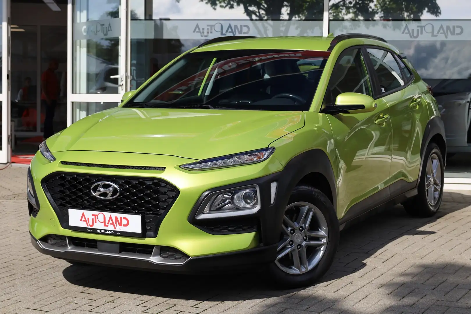 Hyundai KONA 1.0 T-GDI Navi Kamera Tempomat Sitzheizung Grün - 2