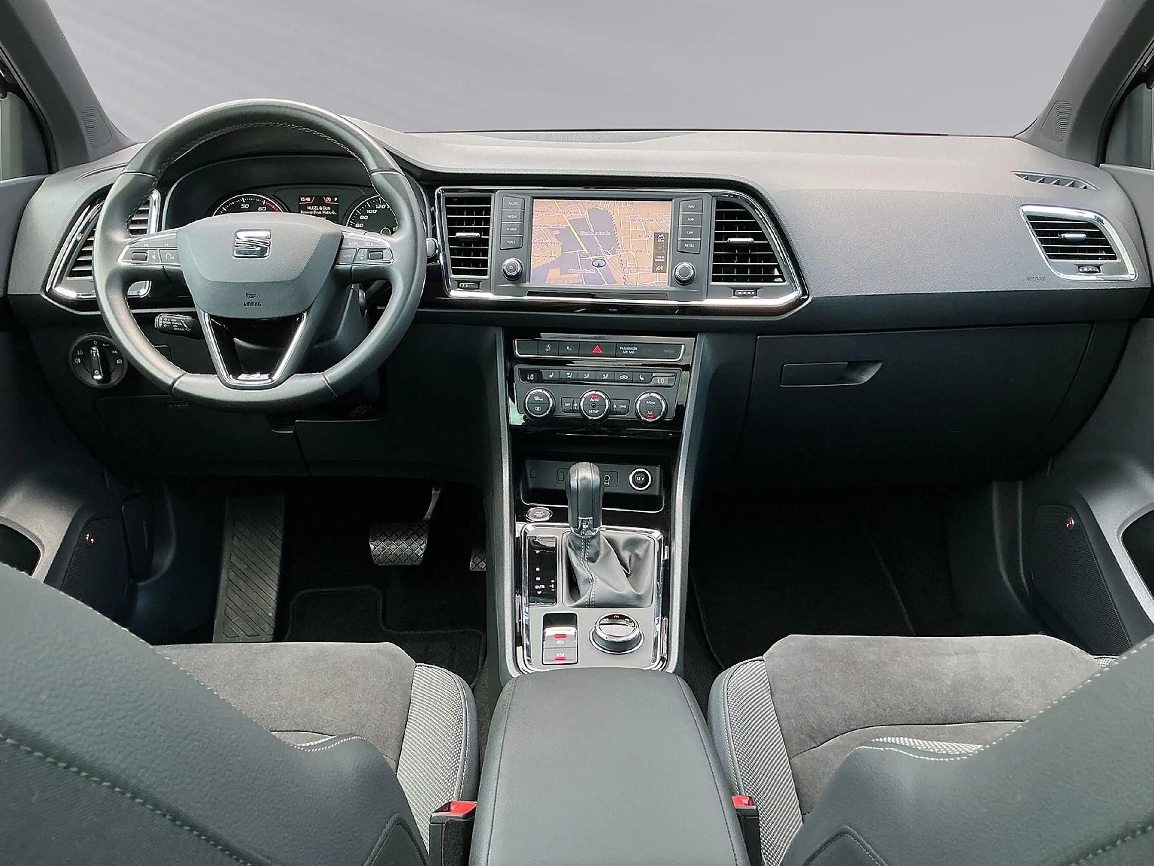 SEAT Ateca 1.5 TSI DSG Xcellence LED PANO BEATS K360° — photo 13
