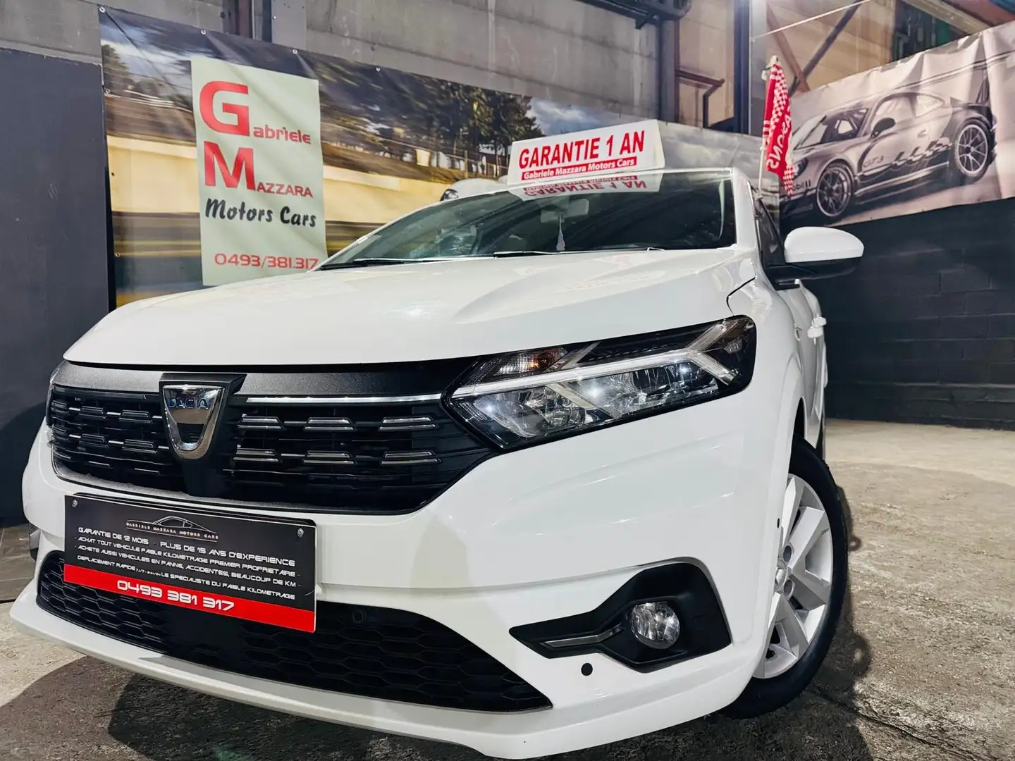 Dacia Sandero 1.0i - CarPlay - GPS - Airco  LED- J.A Wit - 1