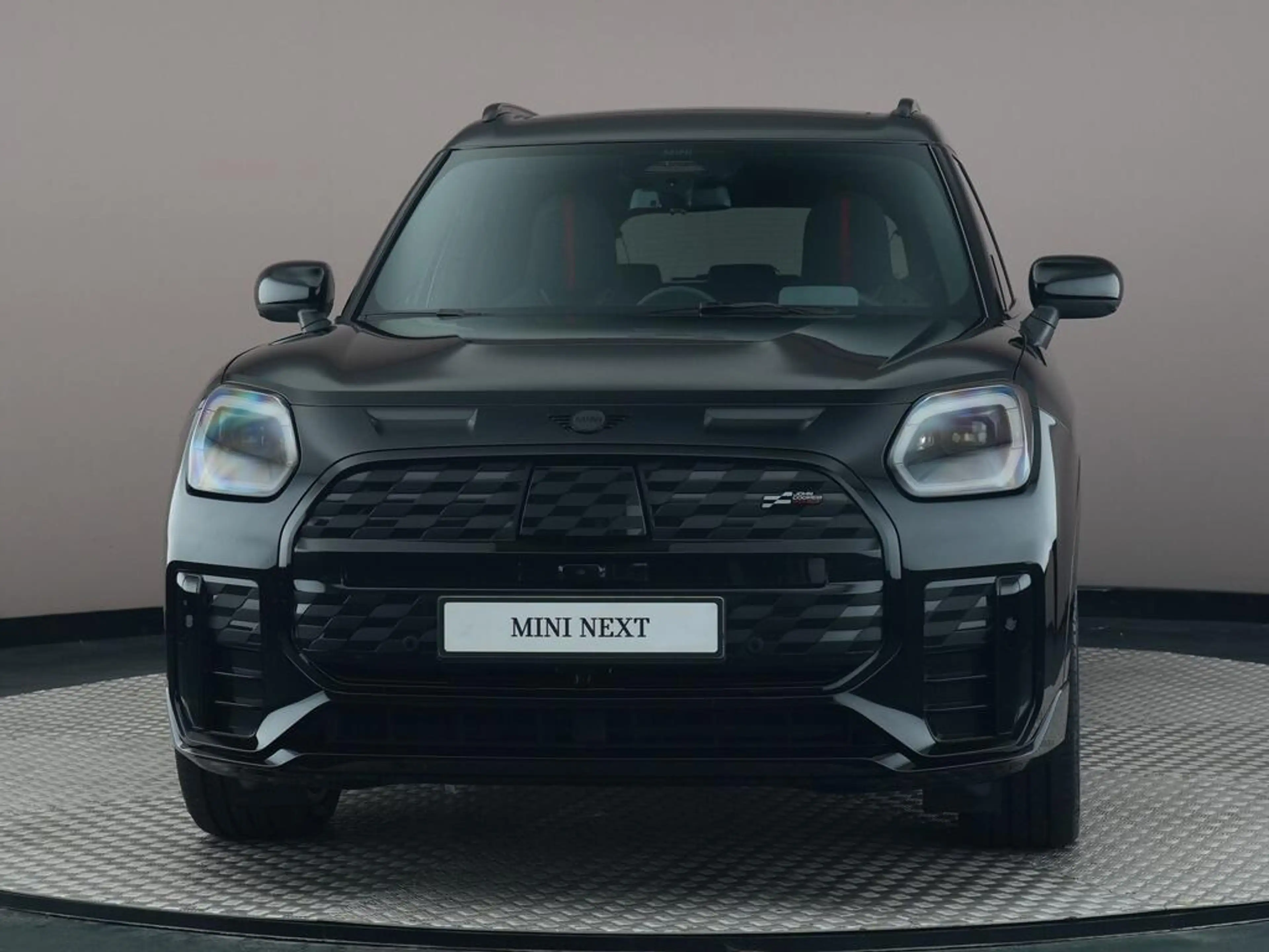 MINI John Cooper Works Countryman E L 66.5 kWh — photo 2