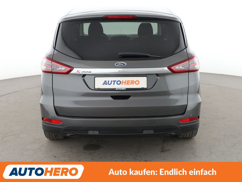 Ford S-Max 2.0 TDCi Titanium 4x4*NAVI*TEMPO*PDC*SHZ* — photo 5