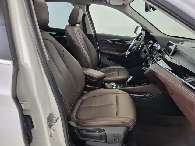 BMW X1 view 11