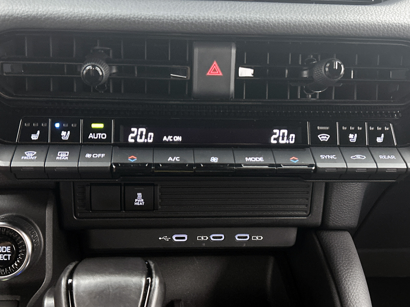 Toyota Land Cruiser 2.8 D-4D Professional limited | BTW Voertuig | Gri — photo 12