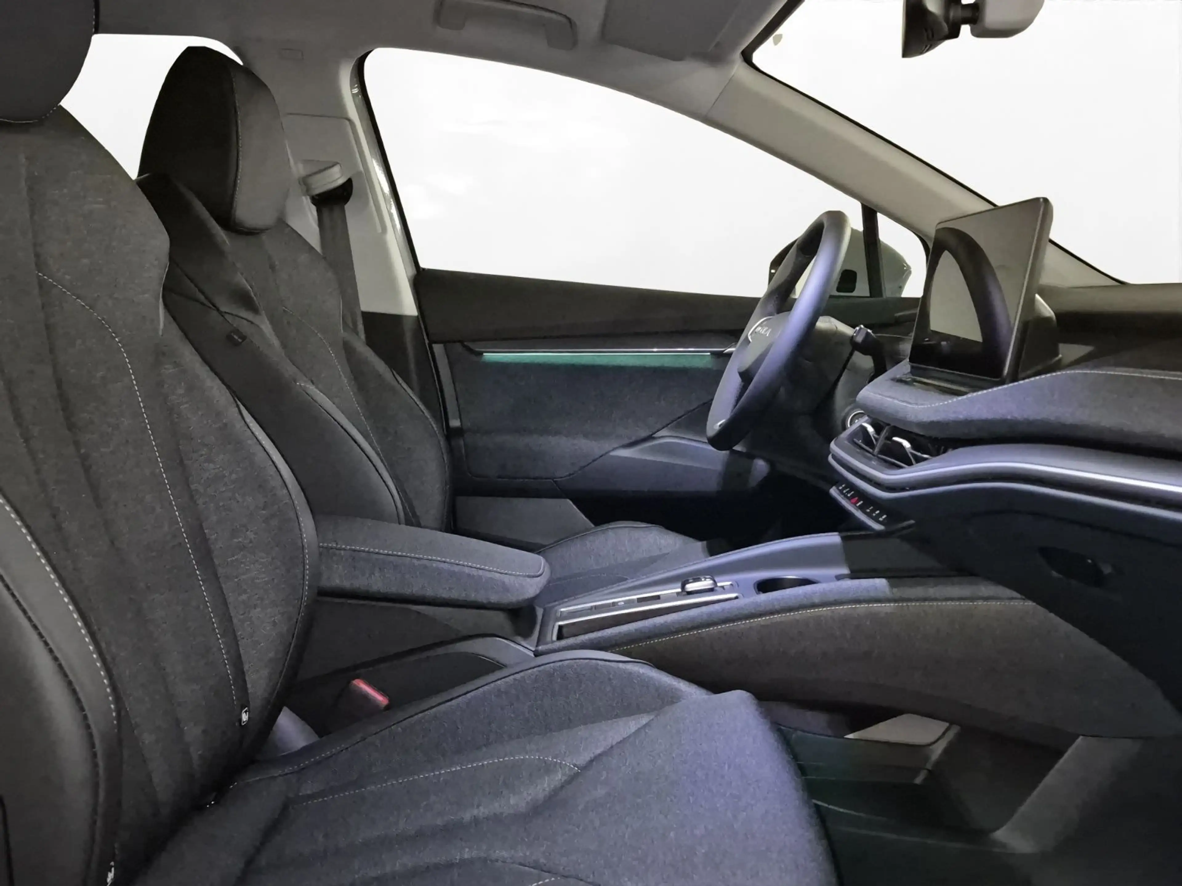 Skoda Elroq Selection 60 | 140 kW I Anhängerzugvorrich — photo 9