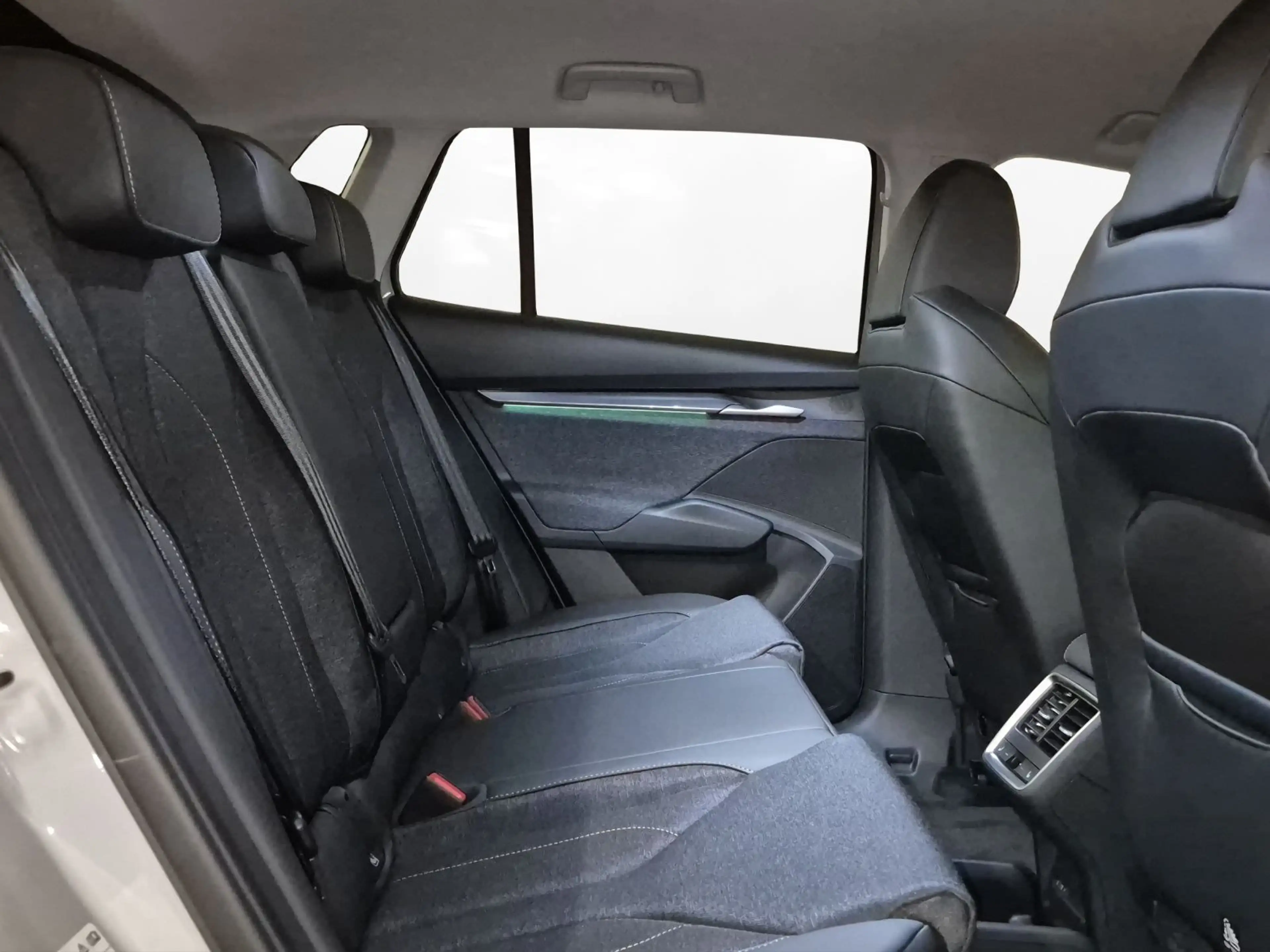 Skoda Elroq Selection 60 | 140 kW I Anhängerzugvorrich — photo 13