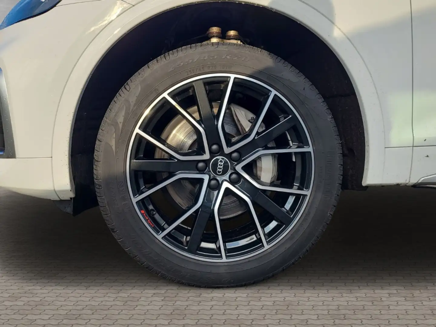 Audi Q5 50 2.0 TFSI e quattro S line  AHK-klappbar Navi di Bianco - 2
