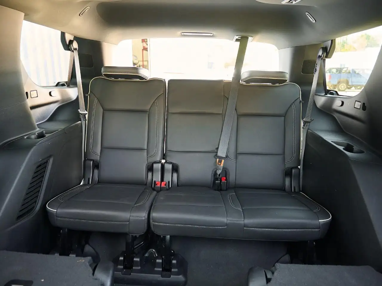 Chevrolet Tahoe снимка Chevrolet Tahoe
