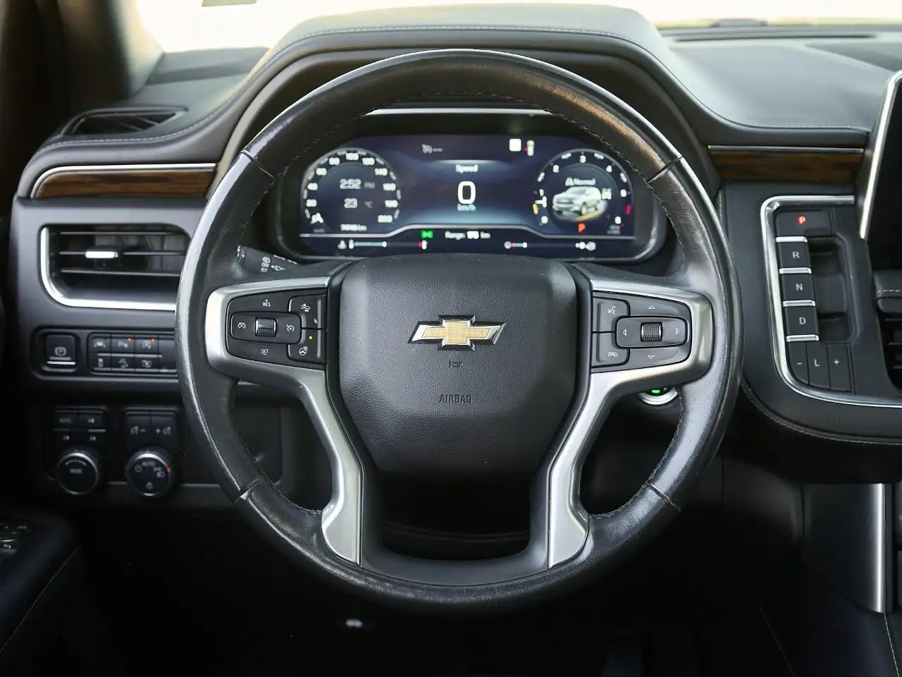 Chevrolet Tahoe снимка Chevrolet Tahoe
