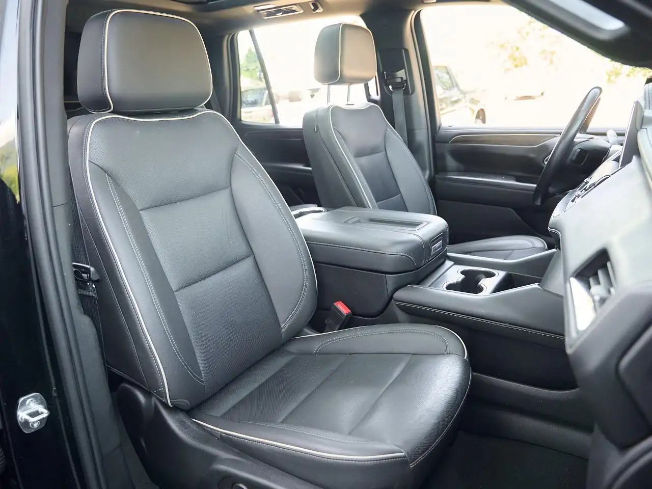 Chevrolet Tahoe снимка Chevrolet Tahoe