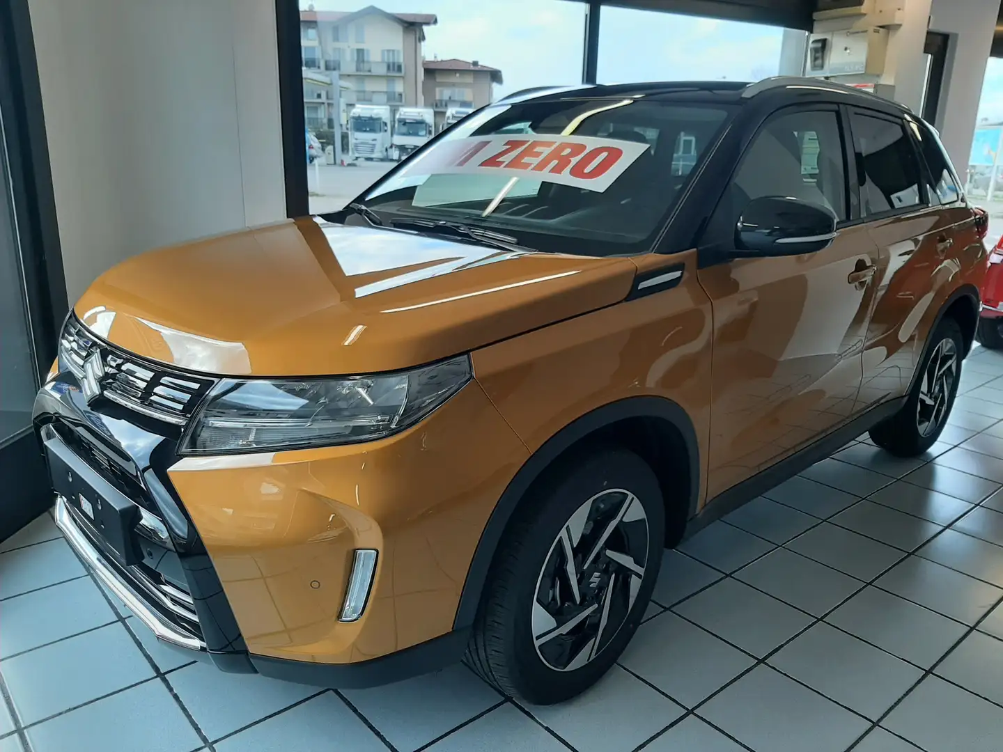 Suzuki Vitara 1.4 TOP 129CV HYBRID VARI COLORI nessun vincolo Sárga - 2