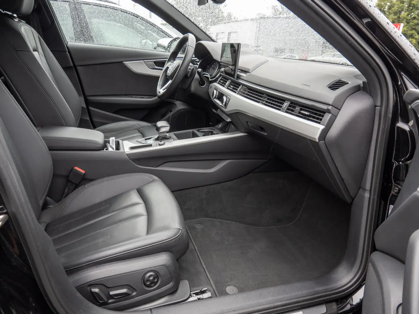 Audi A4 Avant 35 TFSI advanced KAMERA NAVI ACC LED Negro - 2