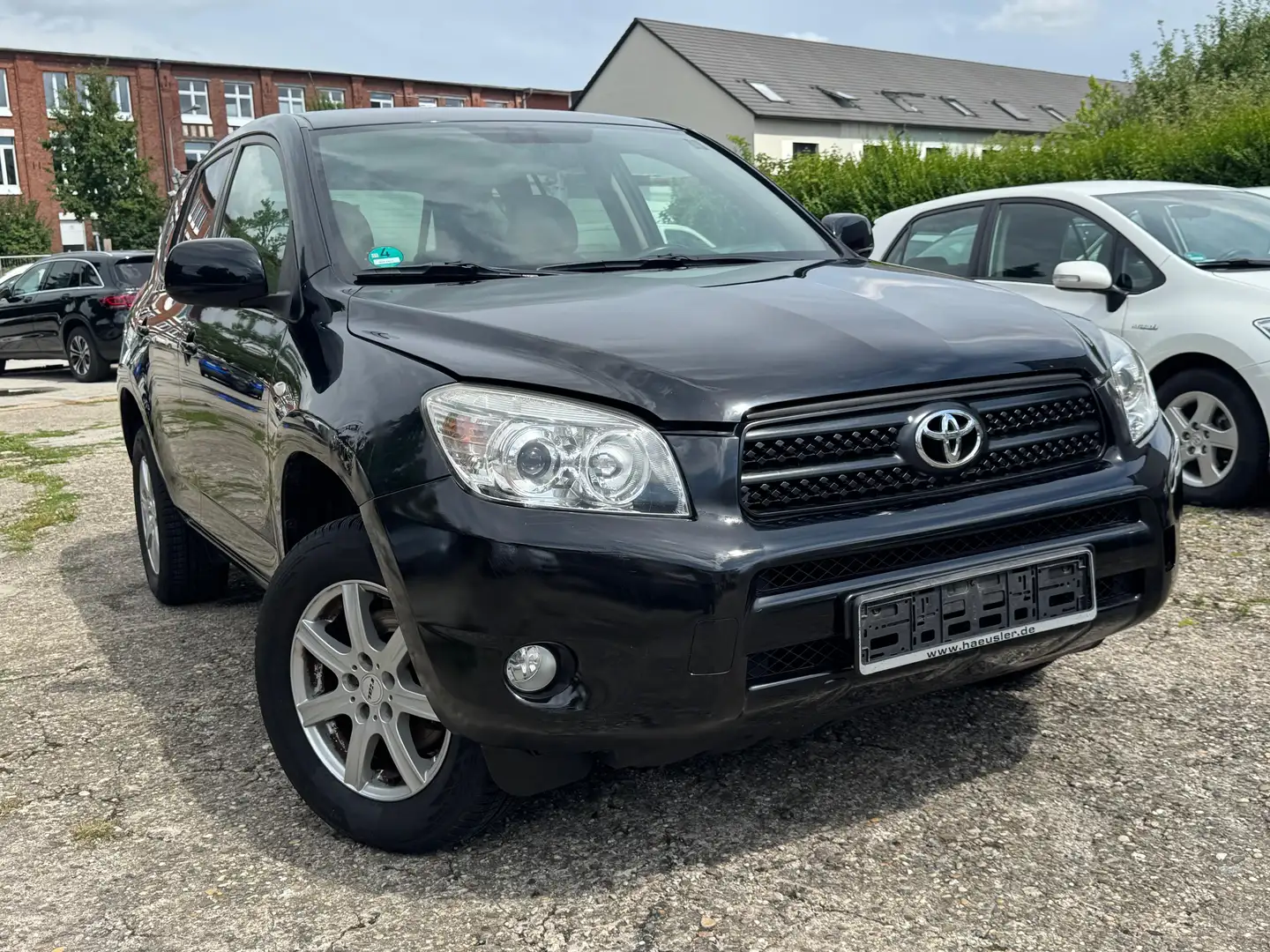 Toyota RAV 4 2.0 Executive*LederSitz*KeyLessGo* Schwarz - 1