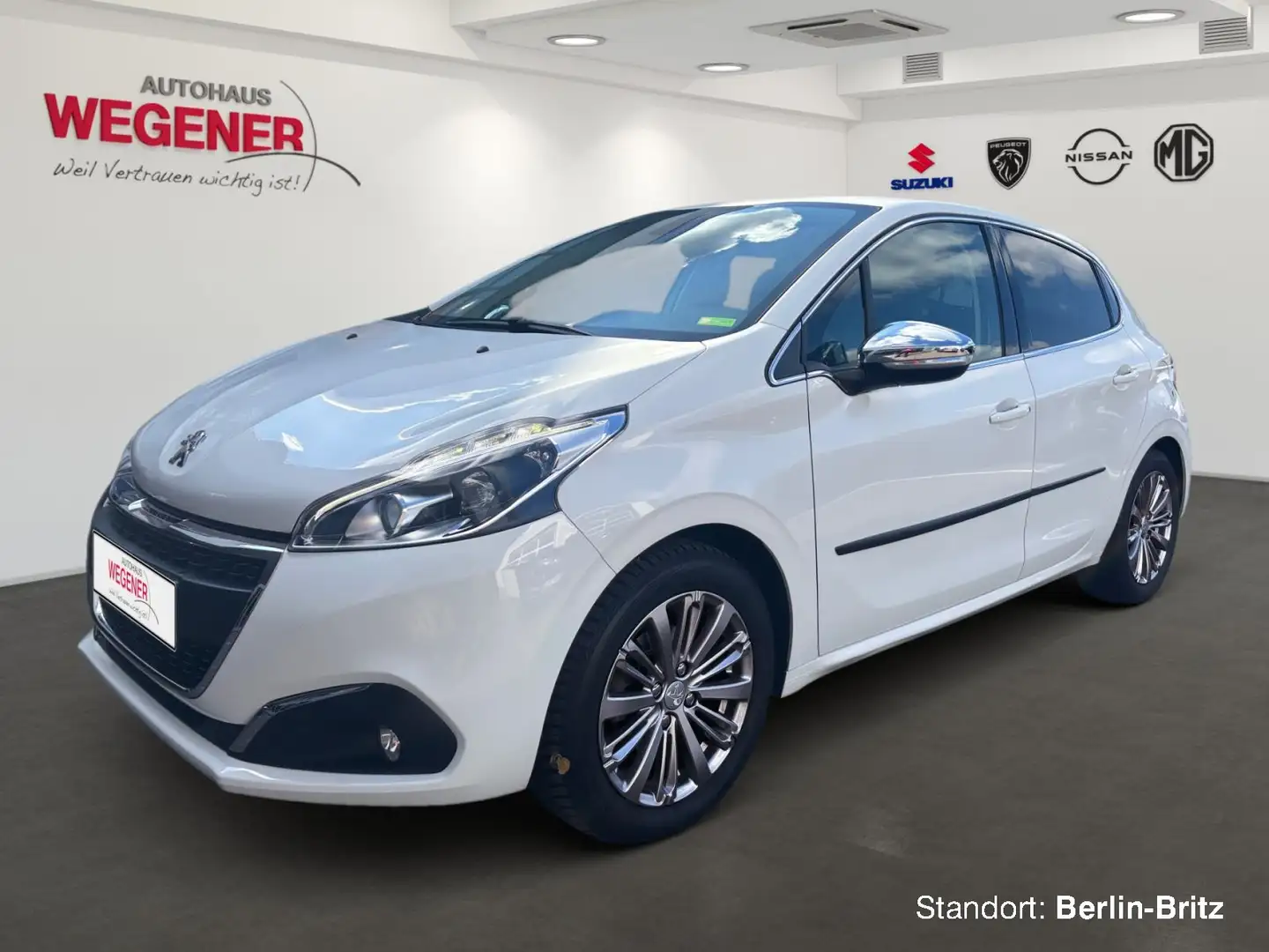 Peugeot 208 Allure AT CarPlay SITZHEIZUNG ALLWETTER LED Blanc - 1