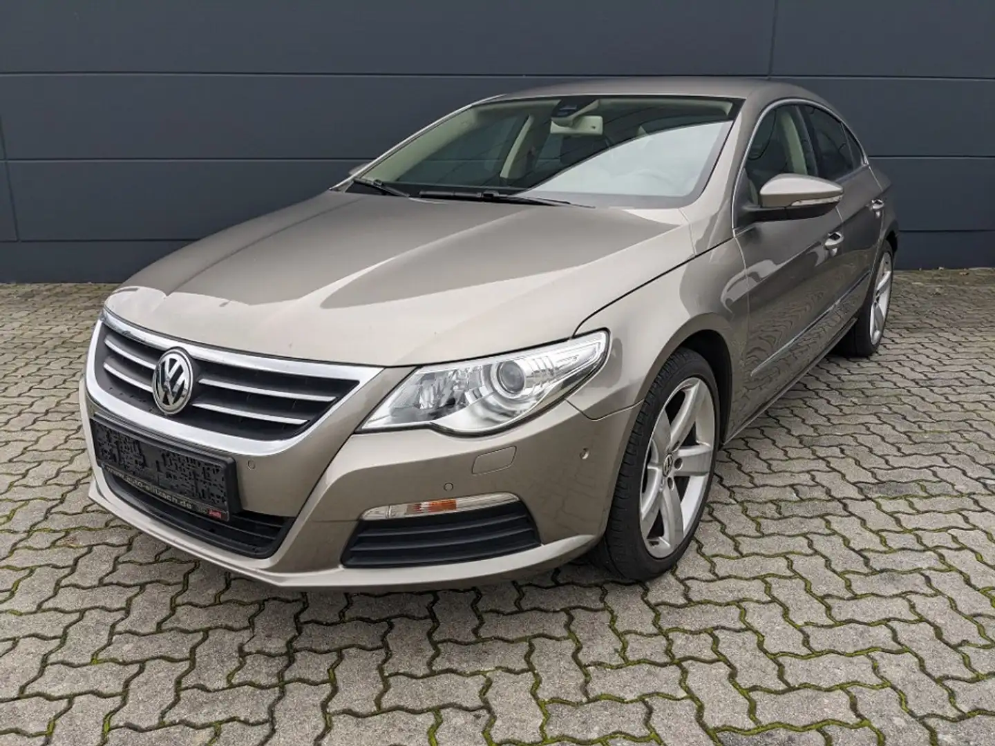 Volkswagen Passat CC 1.8l AHK Nappaleder Bi-Xenon PDC Maro - 1