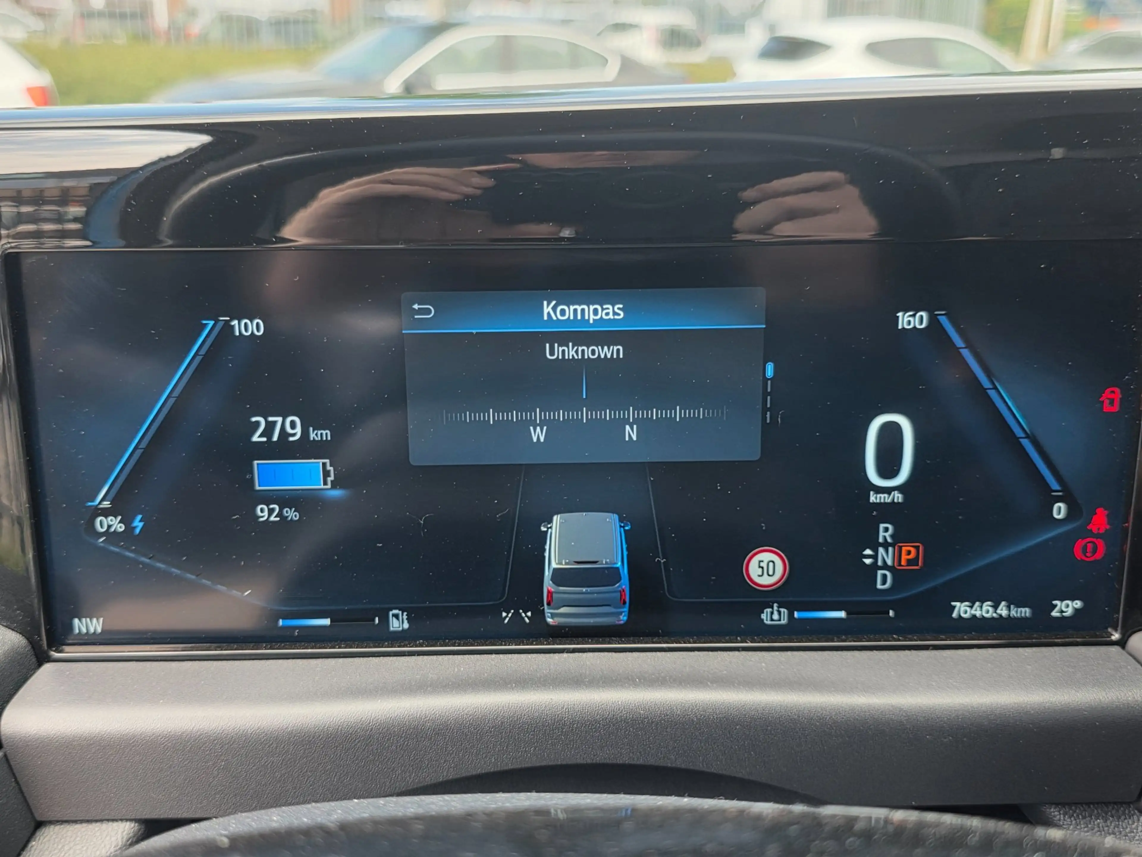 Ford E-Transit Cust. 320 L2H1 Limited 65 kWh| SoH 99%| Met o.a. 3 — photo 25