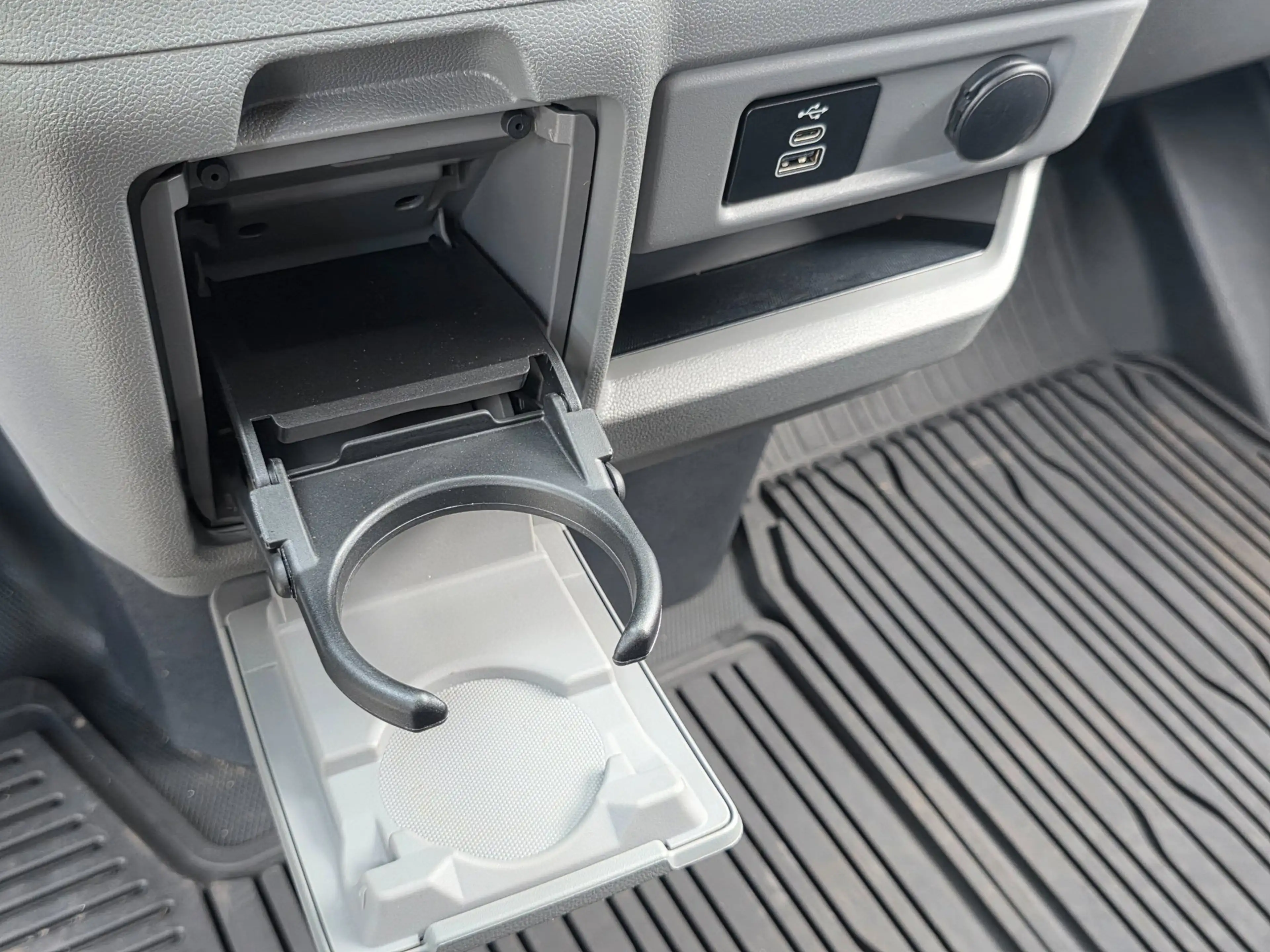 Ford E-Transit Cust. 320 L2H1 Limited 65 kWh| SoH 99%| Met o.a. 3 — photo 33