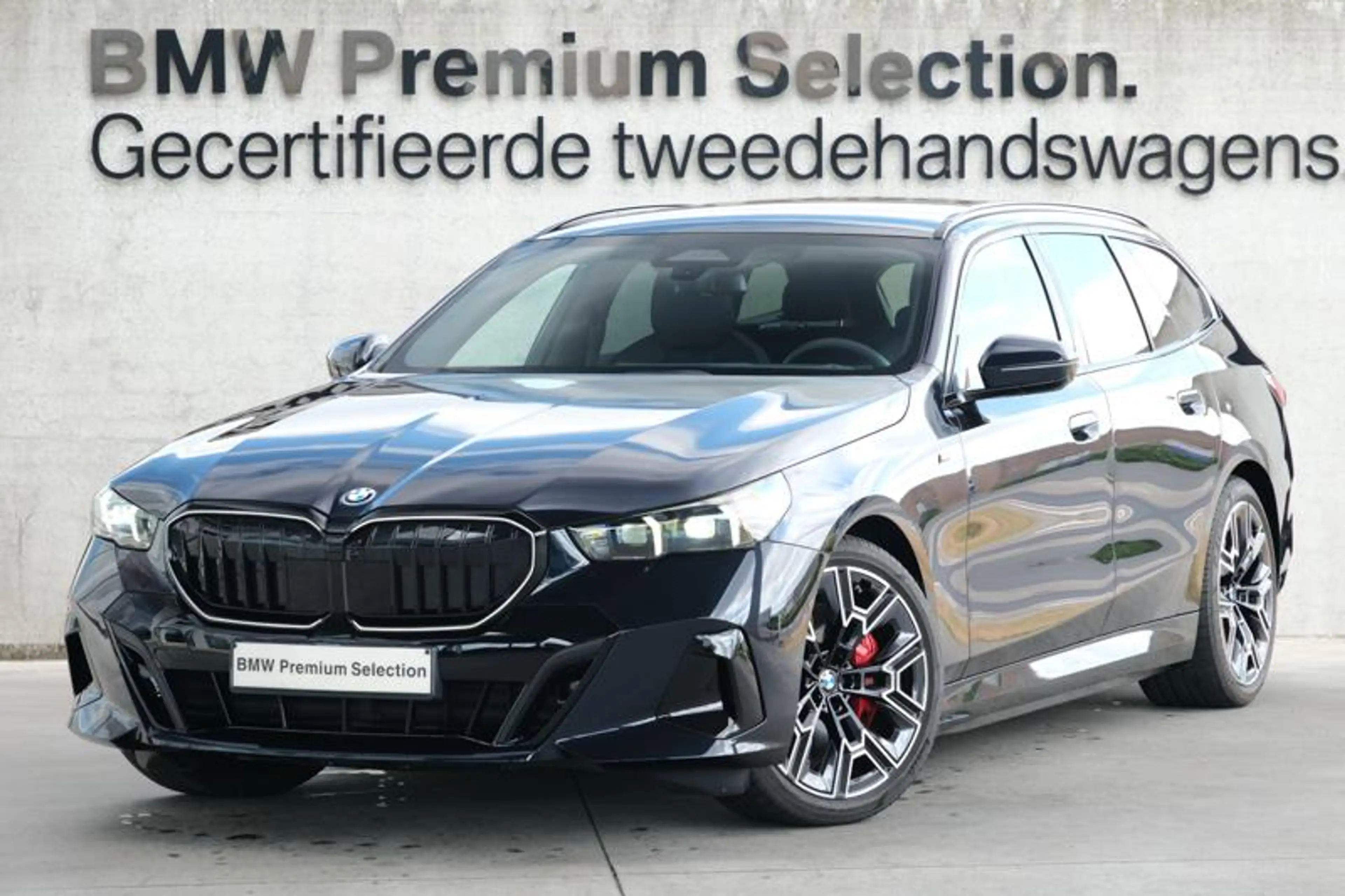 BMW i5 eDrive40 Touring M Sport Pro | PANO |