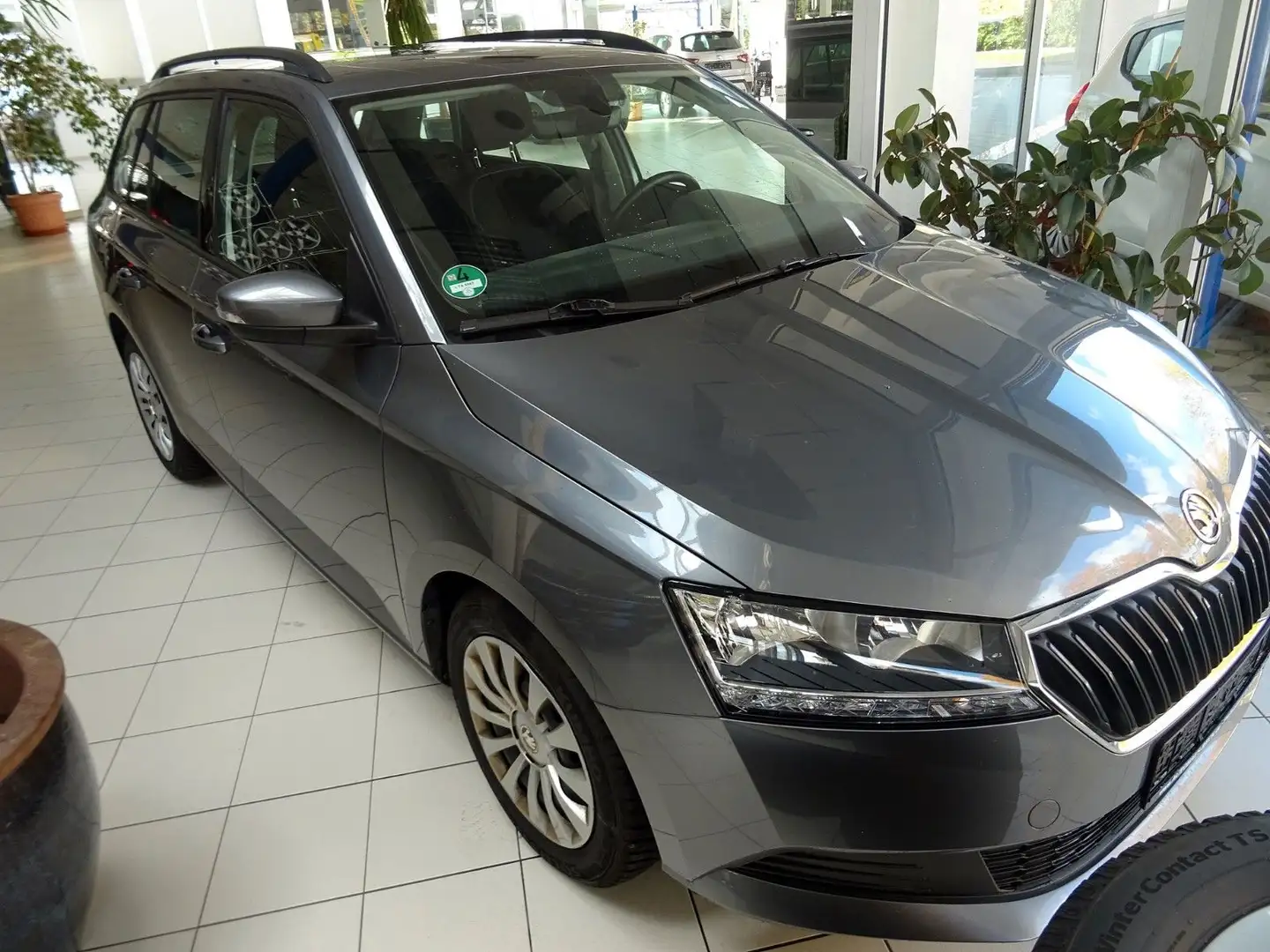 Skoda Fabia Combi Ambition Grau - 1